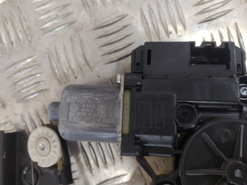 Recambio de elevalunas delantero izquierdo para volkswagen polo v (6r1, 6c1) 1.4 tdi referencia OEM IAM 6R4837461N  