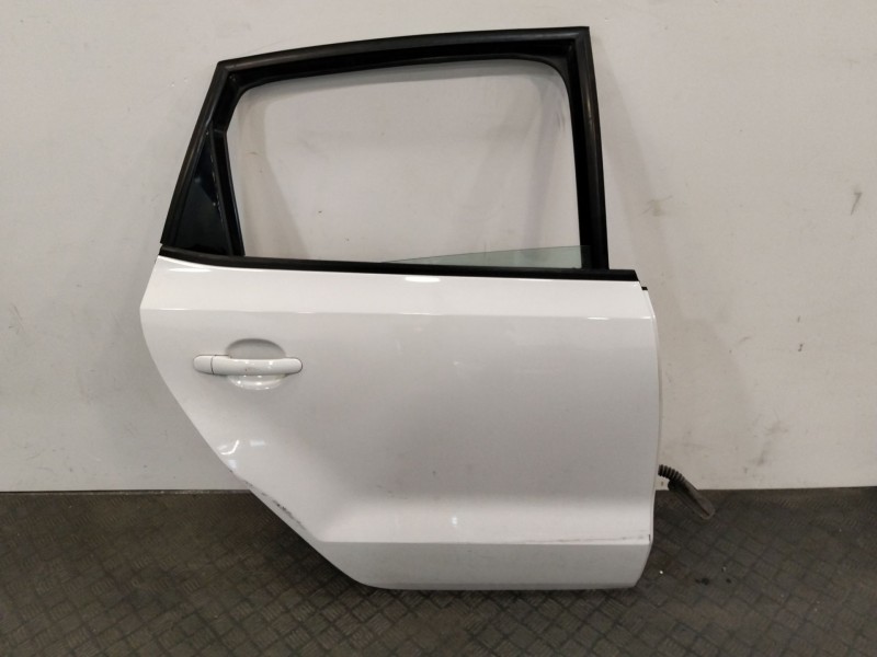 Recambio de puerta trasera derecha para volkswagen polo v (6r1, 6c1) 1.4 tdi referencia OEM IAM 6R4833056J  