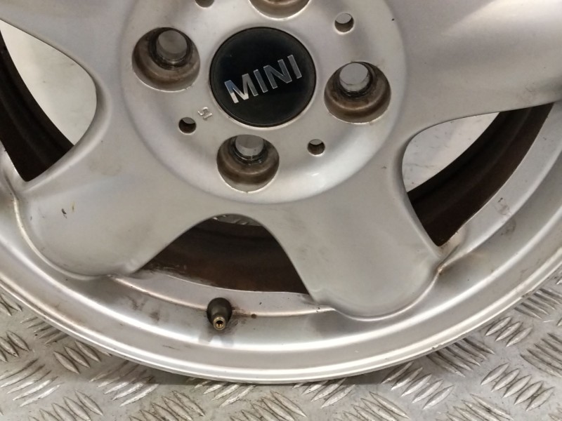 Recambio de llanta para mini mini (r56) cooper referencia OEM IAM 6768498  