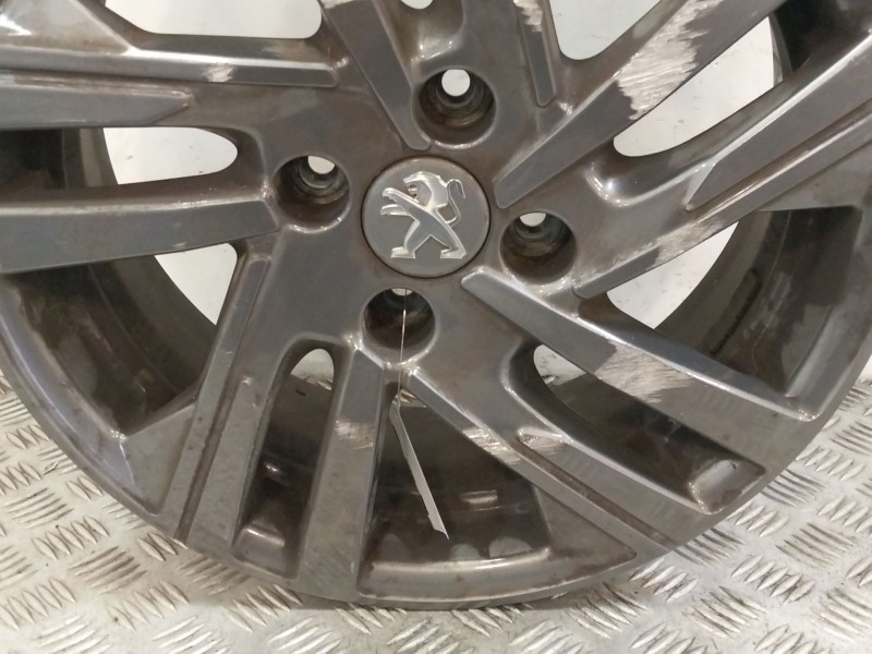 Recambio de llanta para peugeot 208 ii (ub_, up_, uw_, uj_) 1.5 bluehdi 100 referencia OEM IAM 98251652ZV  