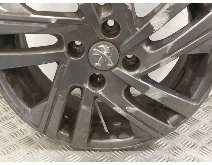 Recambio de llanta para peugeot 208 ii (ub_, up_, uw_, uj_) 1.5 bluehdi 100 referencia OEM IAM 98251652ZV  