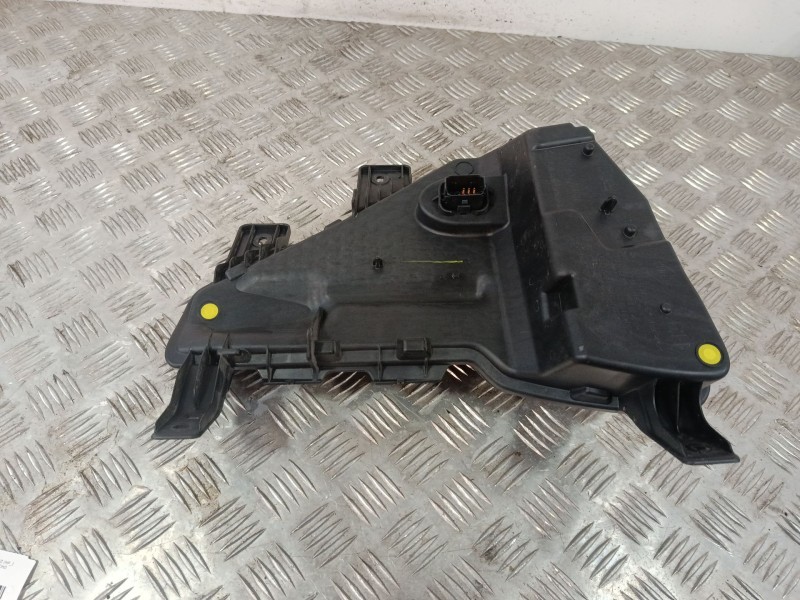 Recambio de faro antiniebla derecho para renault captur ii (hf_) tce 160 (hfn1) referencia OEM IAM 266009347R  