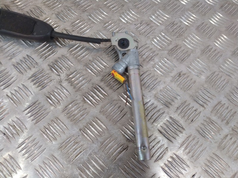 Recambio de cinturon seguridad delantero derecho para renault scenic iii gran scenic referencia OEM IAM 868840015R  