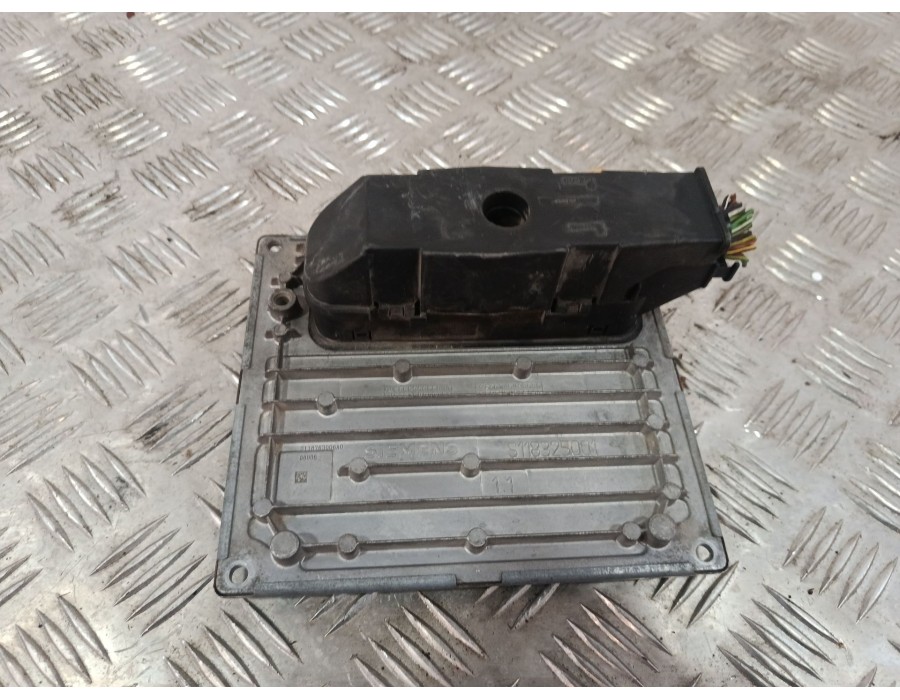 Recambio de centralita motor uce para ford fiesta v (jh_, jd_) 1.3 referencia OEM IAM S118763006A  