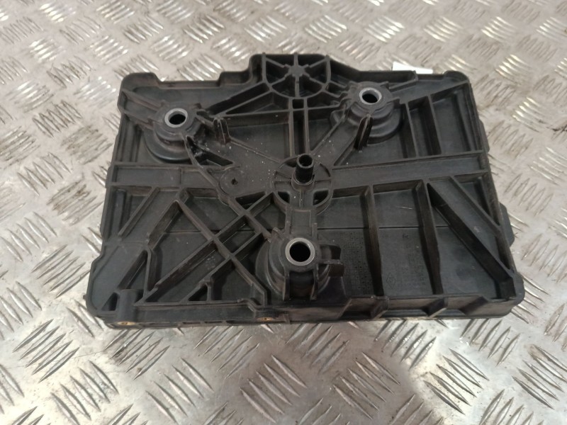 Recambio de soporte bateria para renault captur i (j5_, h5_) 1.5 dci 90 referencia OEM IAM 648601269R  
