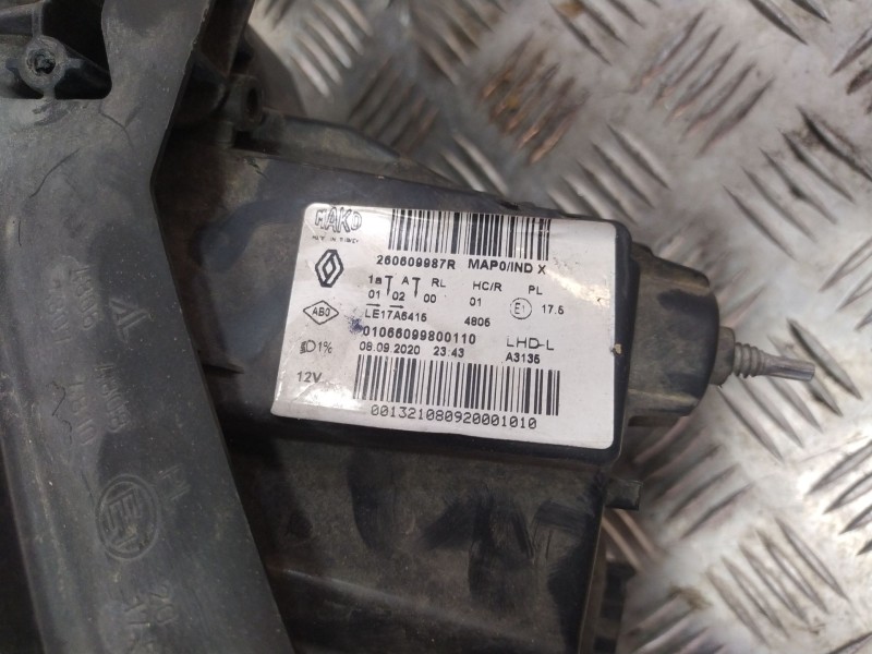 Recambio de faro izquierdo para renault clio v (b7_) 1.0 tce 100 (b7mt) referencia OEM IAM 260609987R  