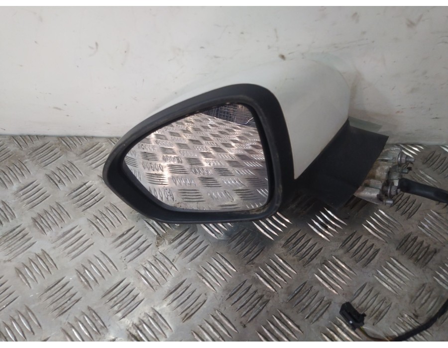 Recambio de retrovisor izquierdo para renault clio v (b7_) 1.0 tce 100 (b7mt) referencia OEM IAM 963028075R  