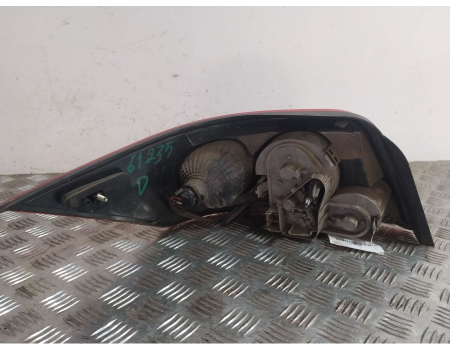 Recambio de piloto trasero derecho para renault megane ii coupé-cabriolet (em0/1_) 2.0 referencia OEM IAM 8200142687  