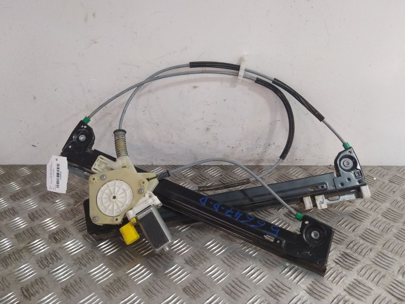 Recambio de elevalunas delantero derecho para mini mini (r50,r53) 1.6 16v cat referencia OEM IAM 51337039452  
