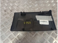 Recambio de tapa motor para chevrolet aveo berlina hatchback referencia OEM IAM 55568393 55561431  2