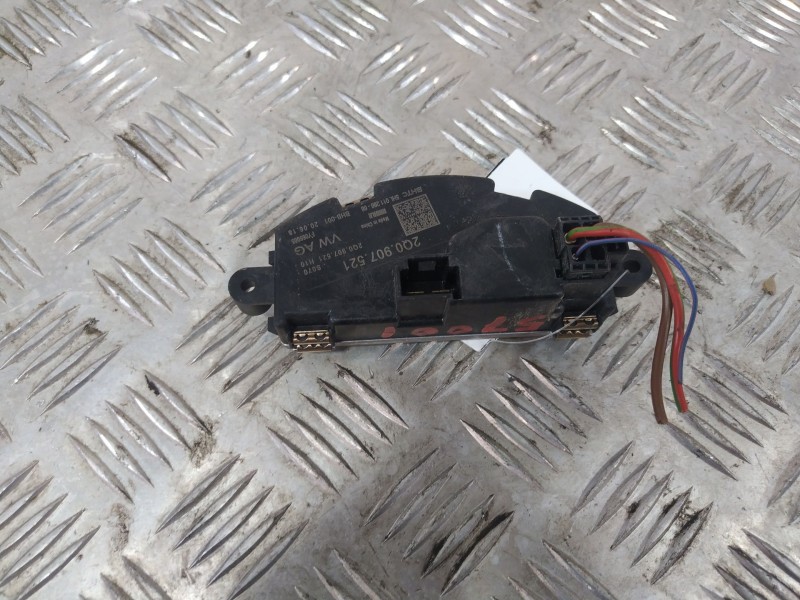 Recambio de resistencia calefaccion para volkswagen polo vi (aw1, bz1, ae1, bz3) 1.0 tsi referencia OEM IAM 2Q0907521  