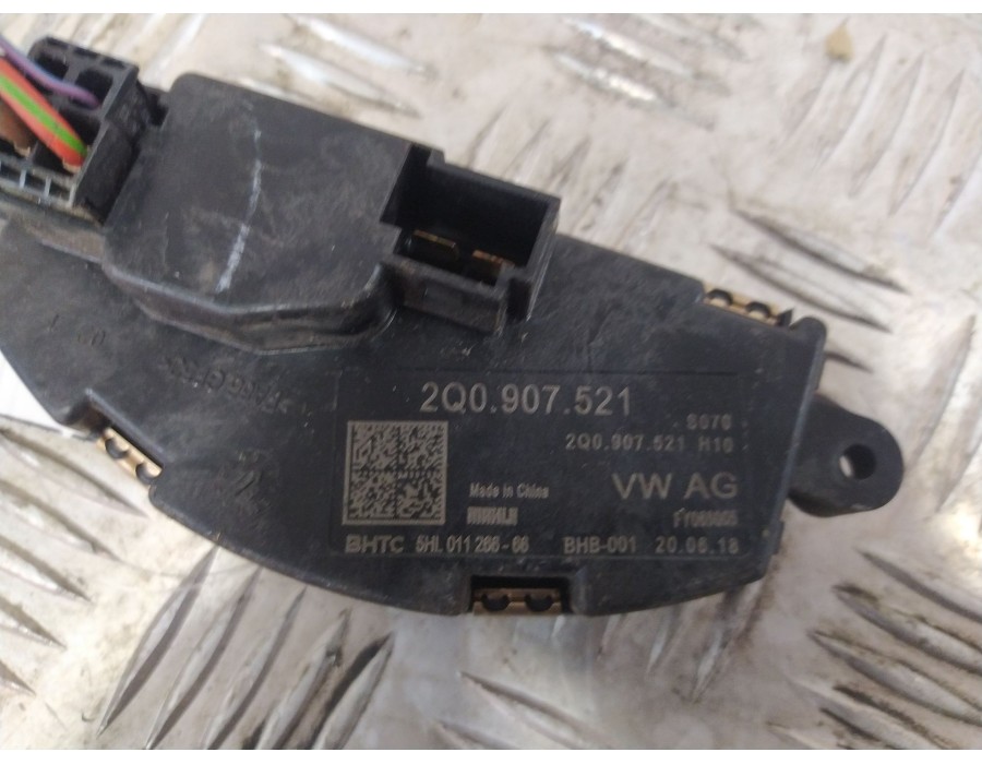 Recambio de resistencia calefaccion para volkswagen polo vi (aw1, bz1, ae1, bz3) 1.0 tsi referencia OEM IAM 2Q0907521  