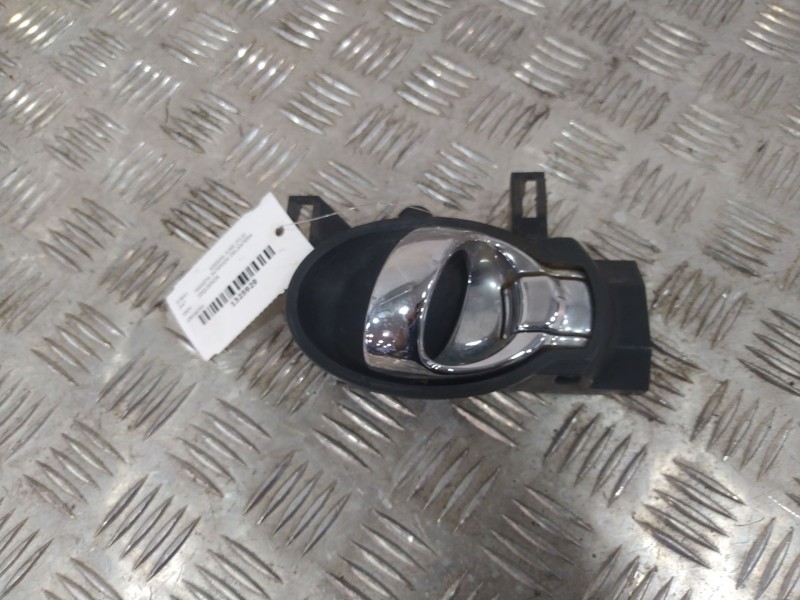 Recambio de maneta interior delantera izquierda para nissan juke (f15) referencia OEM IAM 80671BA61A  