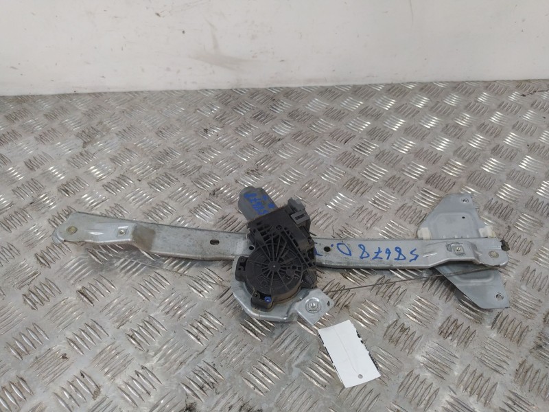 Recambio de elevalunas delantero izquierdo para citroën c3 referencia OEM IAM 963912  