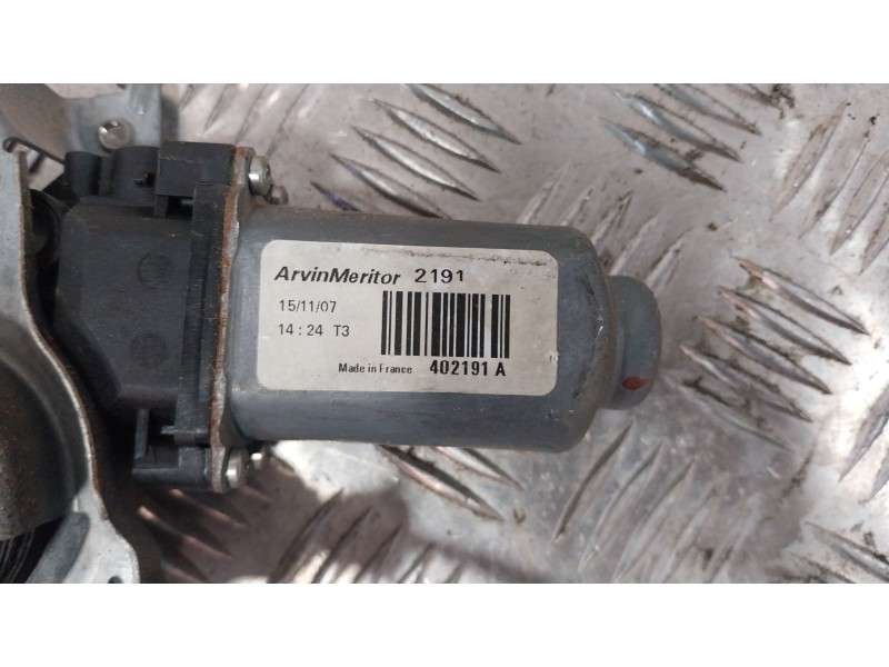 Recambio de elevalunas trasero izquierdo para nissan qashqai (j10) 2.0 16v cat referencia OEM IAM 402191A  