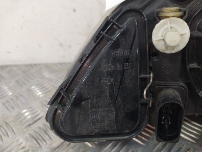 Recambio de faro izquierdo para seat ibiza iii (6l1) 1.4 16v referencia OEM IAM 6L1941005A  