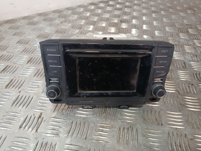 Recambio de sistema audio / radio cd para volkswagen polo v (6r1, 6c1) 1.4 tdi referencia OEM IAM 6C0035869B  