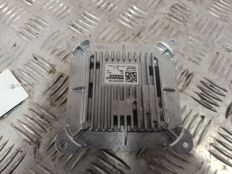 Recambio de centralita faros xenon para renault captur ii (hf_) tce 160 (hfn1) referencia OEM IAM 260555572R  