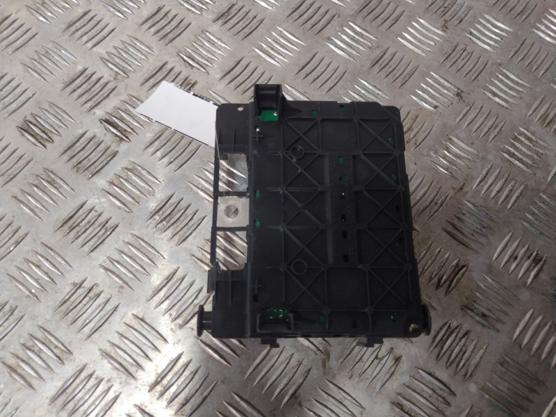 Recambio de caja reles / fusibles para peugeot partner monospace (5_, g_) 1.6 hdi 90 referencia OEM IAM 965061848000  