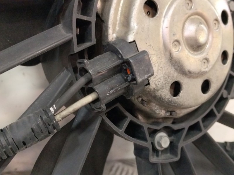 Recambio de electroventilador para renault megane scénic (ja0/1_) 1.6 e (ja0f) referencia OEM IAM 8240357  