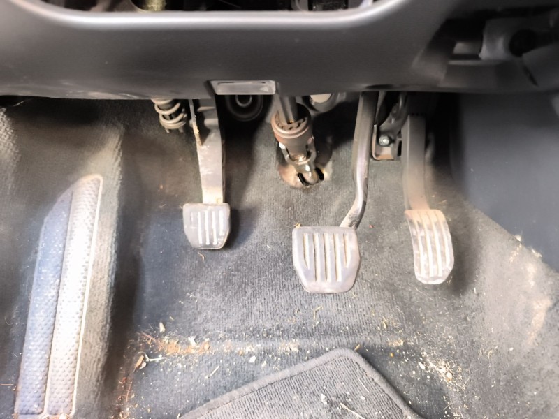 Recambio de pedal acelerador para volvo v60 i cross country (157) d4 referencia OEM IAM 31329057  