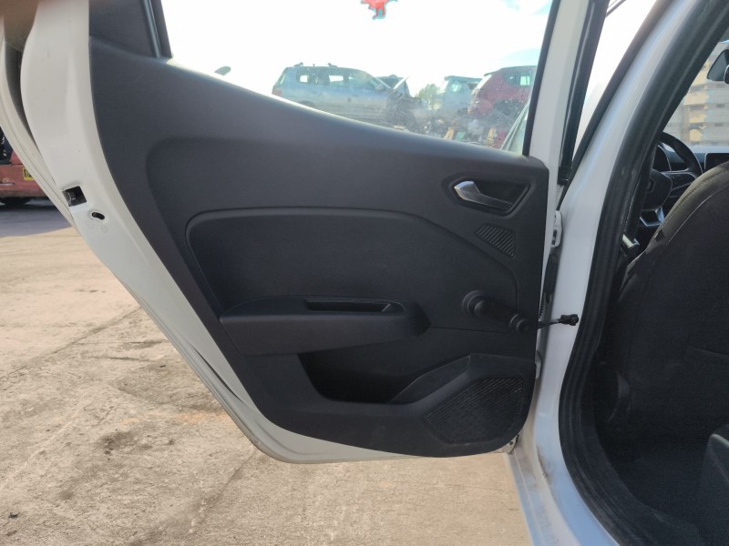 Recambio de elevalunas trasero izquierdo para renault clio v (b7_) 1.0 tce 100 (b7mt) referencia OEM IAM 827218155R  