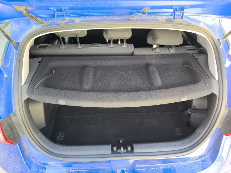 Recambio de bandeja trasera para hyundai i20 iii (bc3, bi3) 1.0 t-gdi referencia OEM IAM 85930Q0000NNB  
