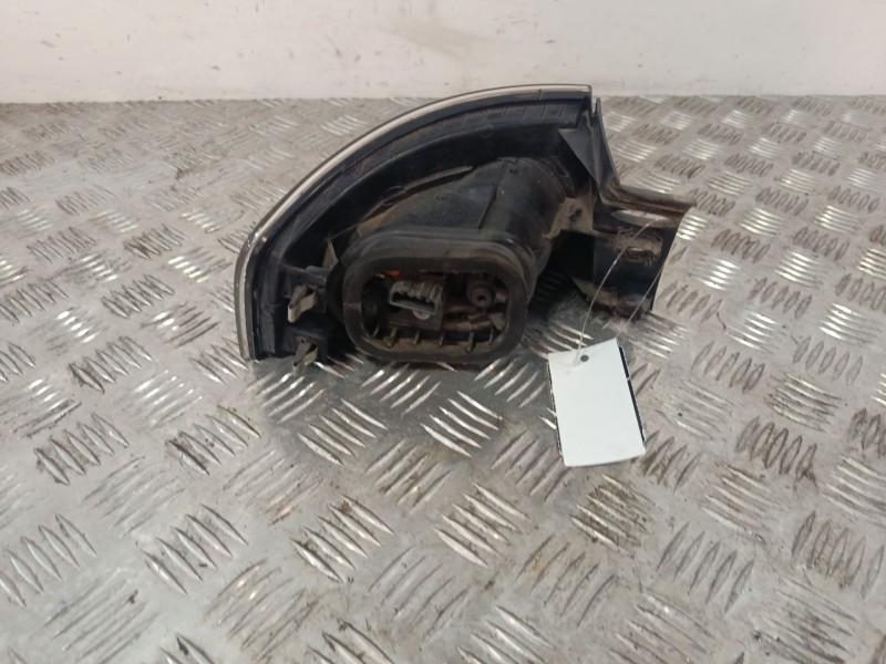 Recambio de piloto trasero izquierdo para seat ibiza iii (6l1) 1.4 16v referencia OEM IAM 6L6945096E  
