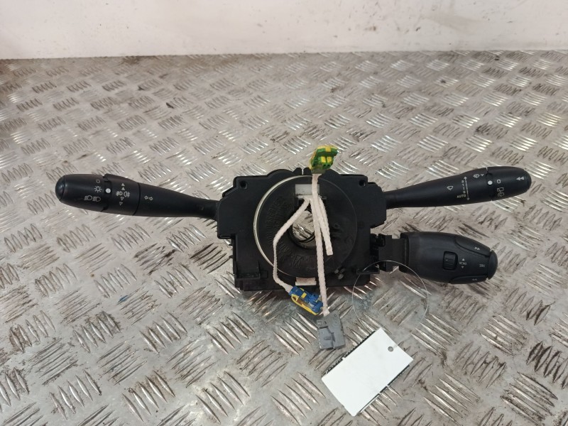 Recambio de mando multifuncion para peugeot 307 (3a/c) 1.6 hdi 110 referencia OEM IAM 96605599XT  
