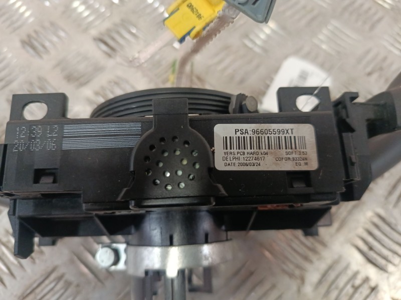 Recambio de mando multifuncion para peugeot 307 (3a/c) 1.6 hdi 110 referencia OEM IAM 96605599XT  