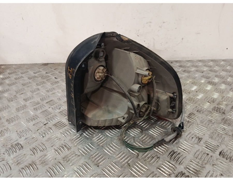 Recambio de piloto trasero izquierdo para hyundai santa fé i (sm) 2.7 v6 4x4 referencia OEM IAM 16397051  