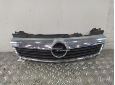 Recambio de rejilla delantera para opel zafira / zafira family b (a05) 1.9 cdti (m75) referencia OEM IAM 13136136  