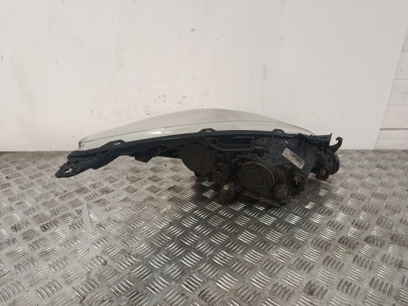 Recambio de faro izquierdo para peugeot 3008 i monospace (0u_) 1.6 hdi referencia OEM IAM 6208N9  