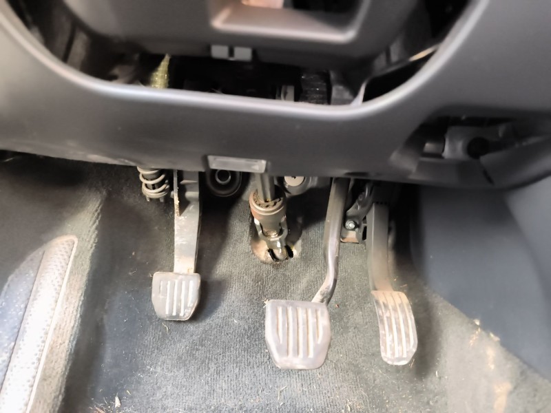 Recambio de pedal freno para volvo v60 i cross country (157) d4 referencia OEM IAM 31341103  