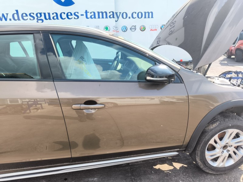 Recambio de puerta delantera derecha para volvo v60 i cross country (157) d4 referencia OEM IAM 32291065  