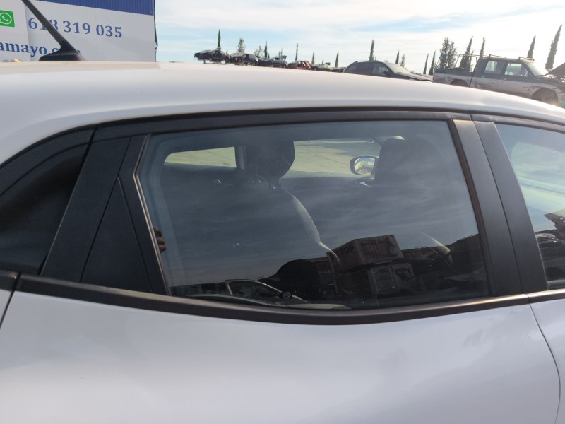 Recambio de luna trasera derecha para renault clio v (b7_) 1.0 tce 100 (b7mt) referencia OEM IAM 823009796R  