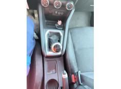 Recambio de palanca cambio para renault clio v (b7_) 1.0 tce 100 (b7mt) referencia OEM IAM 341023703R  