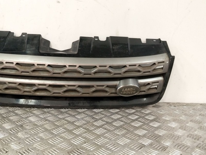 Recambio de rejilla delantera para land rover discovery sport (l550) 2.0 d 4x4 referencia OEM IAM FK728A100CAW  