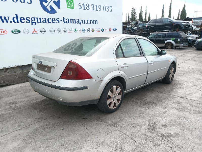 ford mondeo iii sedán (b4y) del año 2001