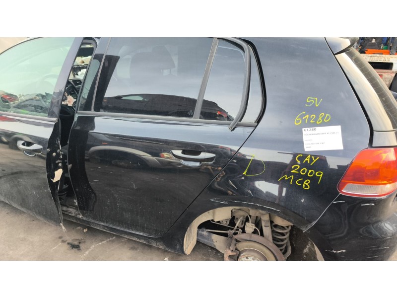 Recambio de puerta trasera izquierda para volkswagen golf vi (5k1) 1.6 tdi referencia OEM IAM 5K6833055K  