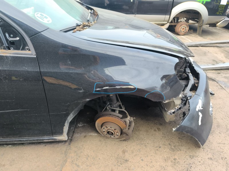 Recambio de aleta delantera derecha para volkswagen golf vi (5k1) 1.6 tdi referencia OEM IAM 5K6821022B  