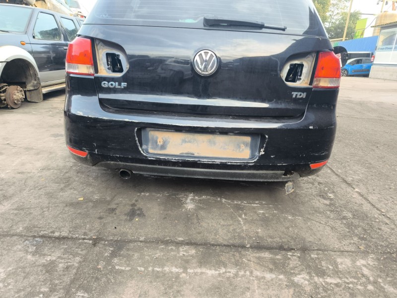 Recambio de paragolpes trasero para volkswagen golf vi (5k1) 1.6 tdi referencia OEM IAM 5K6807421GRU 5K0807251A 