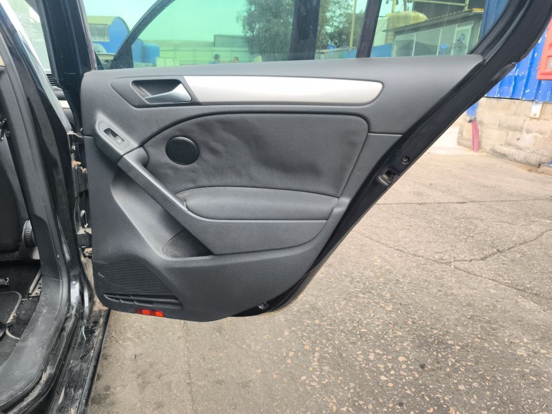 Recambio de elevalunas trasero derecho para volkswagen golf vi (5k1) 1.6 tdi referencia OEM IAM 5K4839462  
