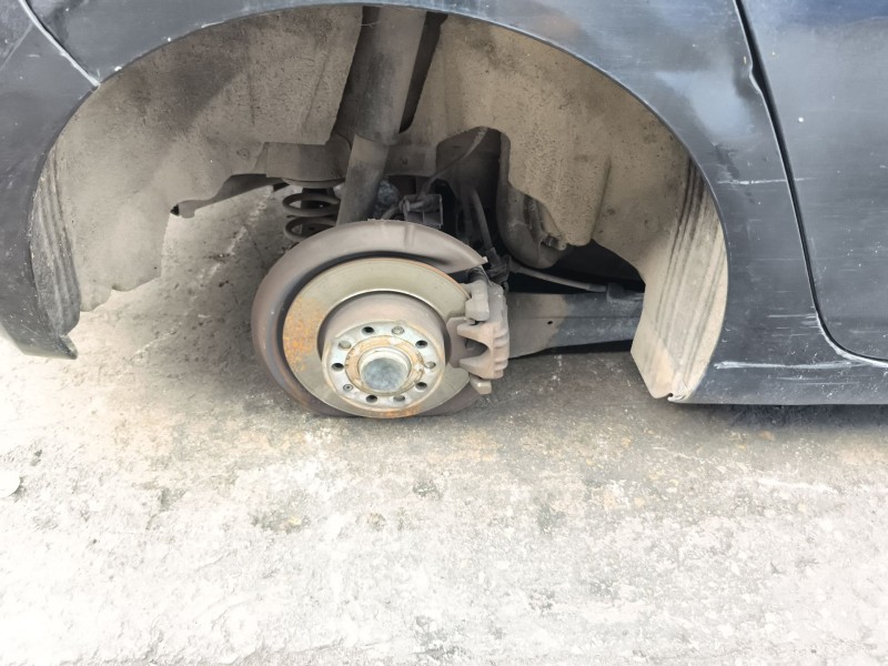 Recambio de mangueta trasera derecha para volkswagen golf vi (5k1) 1.6 tdi referencia OEM IAM 1K0505436AB 1K0505436AE 