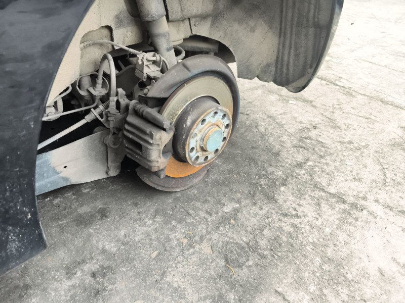 Recambio de pinza freno trasera izquierda para volkswagen golf vi (5k1) 1.6 tdi referencia OEM IAM 1K0615123D 1K0615423J 