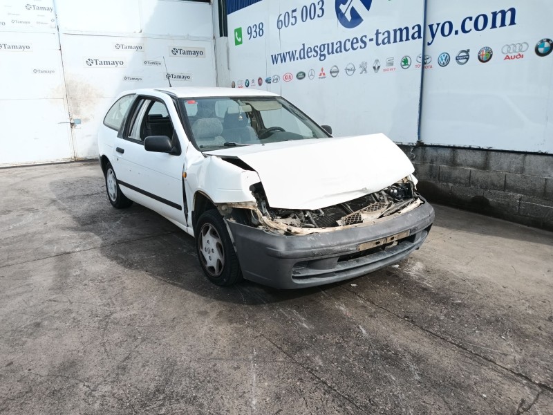 nissan almera i hatchback (n15) del año 2000