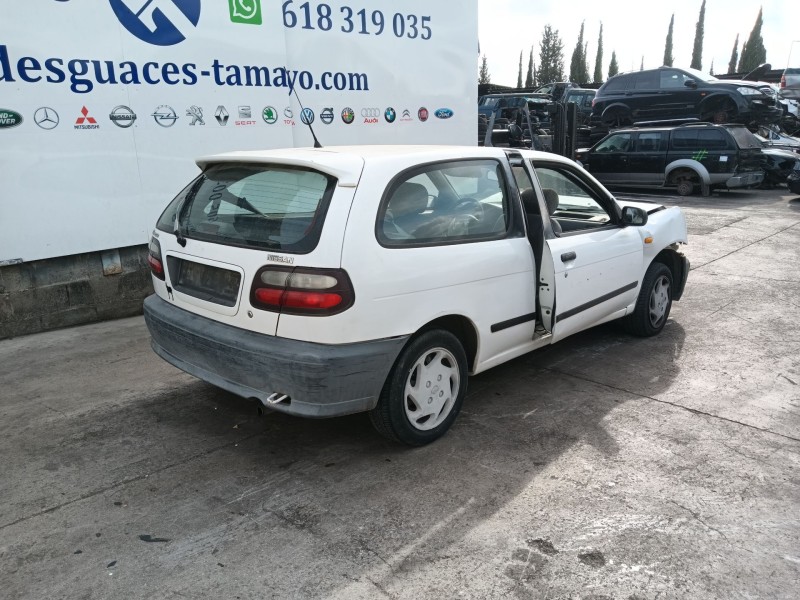 nissan almera i hatchback (n15) del año 2000