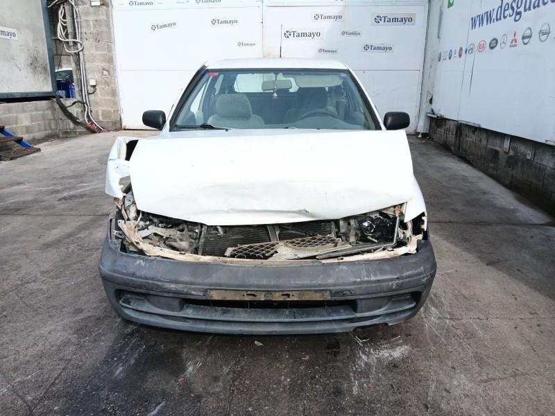 nissan almera i hatchback (n15) del año 2000