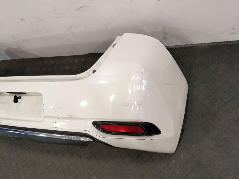 Recambio de paragolpes trasero para toyota auris (_e18_) 1.2 (nre185_) referencia OEM IAM 521590Z924  