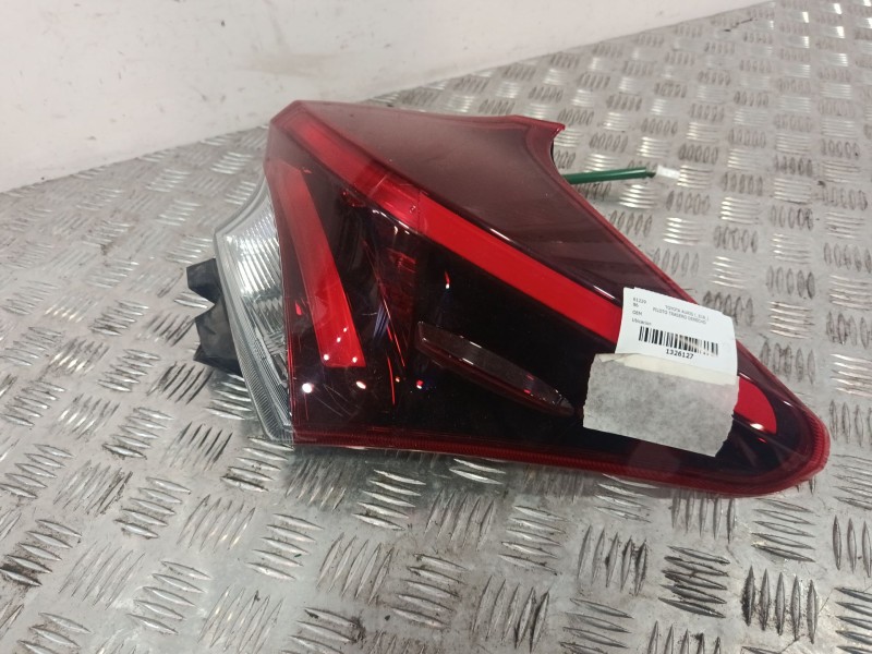 Recambio de piloto trasero derecho para toyota auris (_e18_) 1.2 (nre185_) referencia OEM IAM 8155102A61  